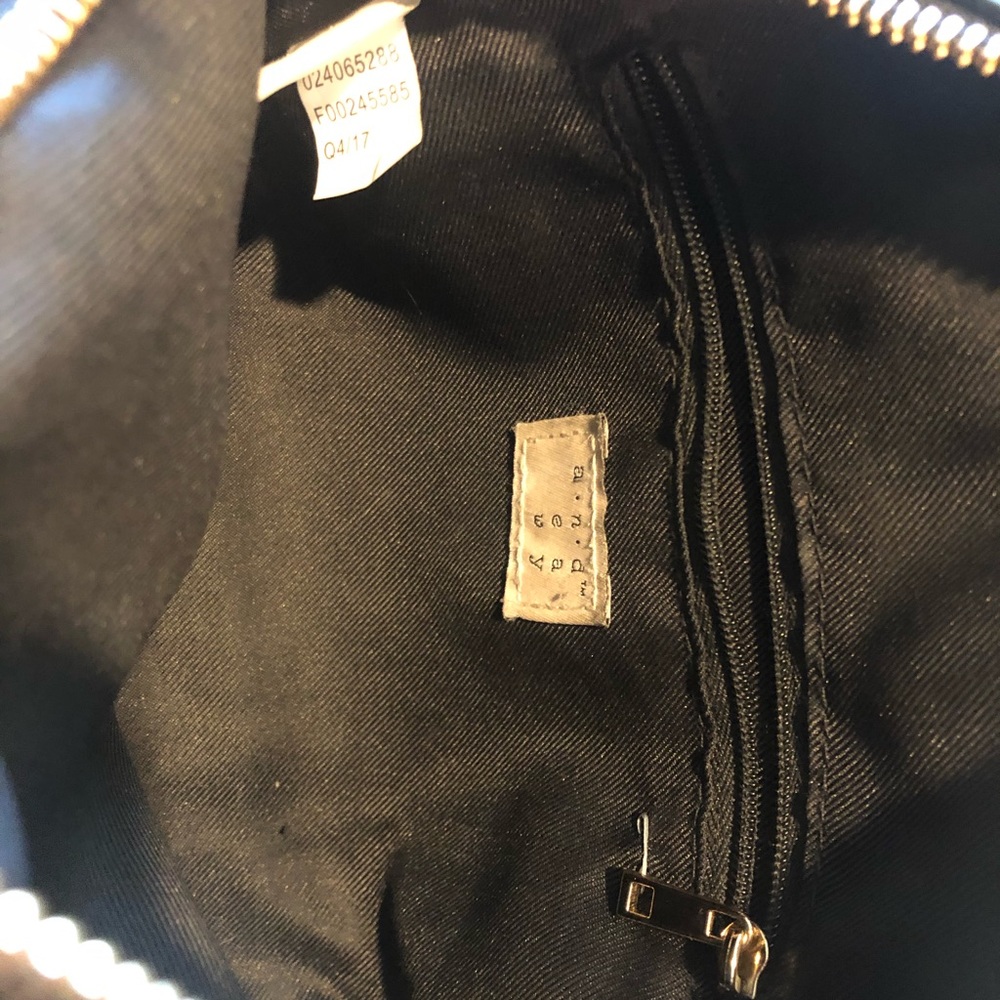 Purse - Picture 4 of 4